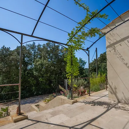 Charming House Near Uzes Σπίτι διακοπών *