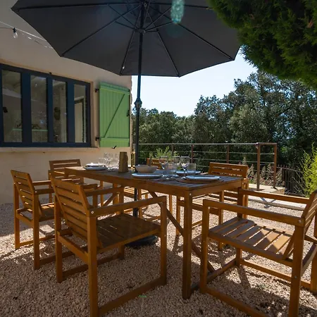 Charming House Near Uzes Holiday home Belvezet