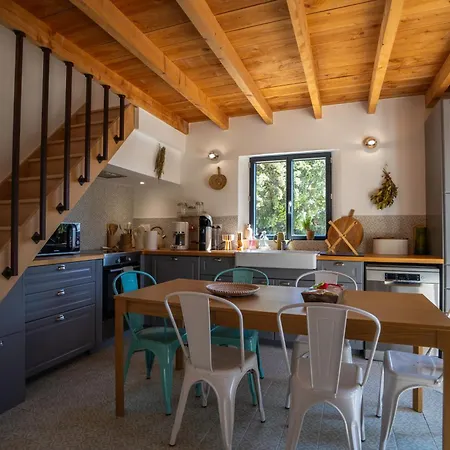 Charming House Near Uzes Belvézet
