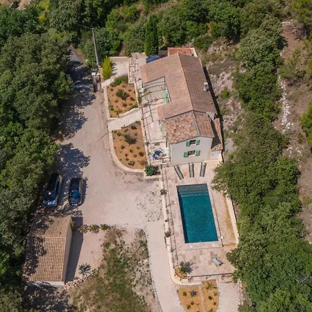Charming House Near Uzes Σπίτι διακοπών *