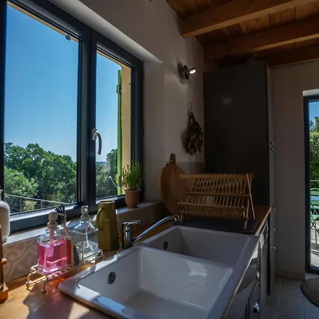 Charming House Near Uzes Belvezet