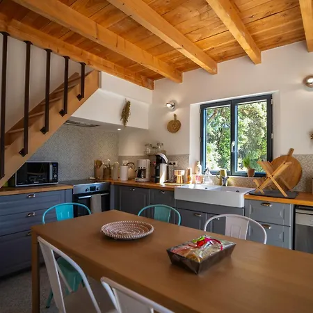 Σπίτι διακοπών Charming House Near Uzes *