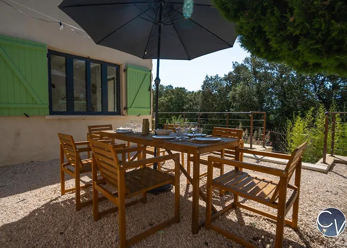 Charming House Near Uzes 펜션 Belvézet