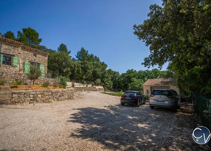 펜션 Charming House Near Uzes *