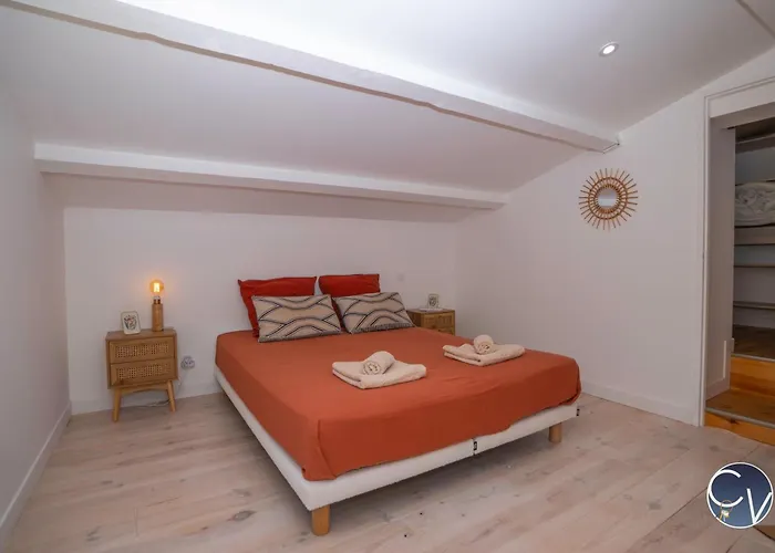 펜션 Charming House Near Uzes *