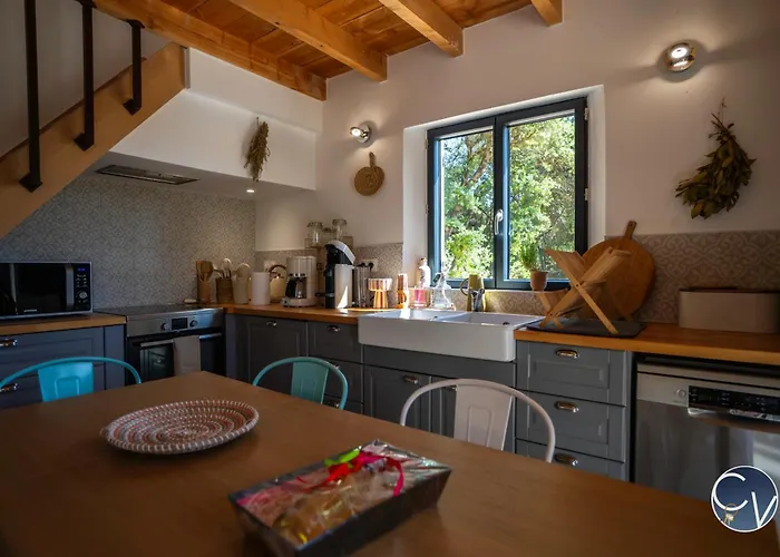 펜션 Charming House Near Uzes *