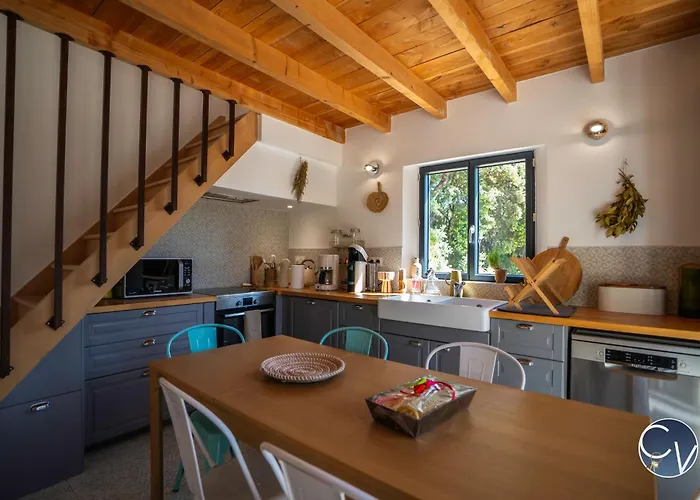 펜션 Charming House Near Uzes *